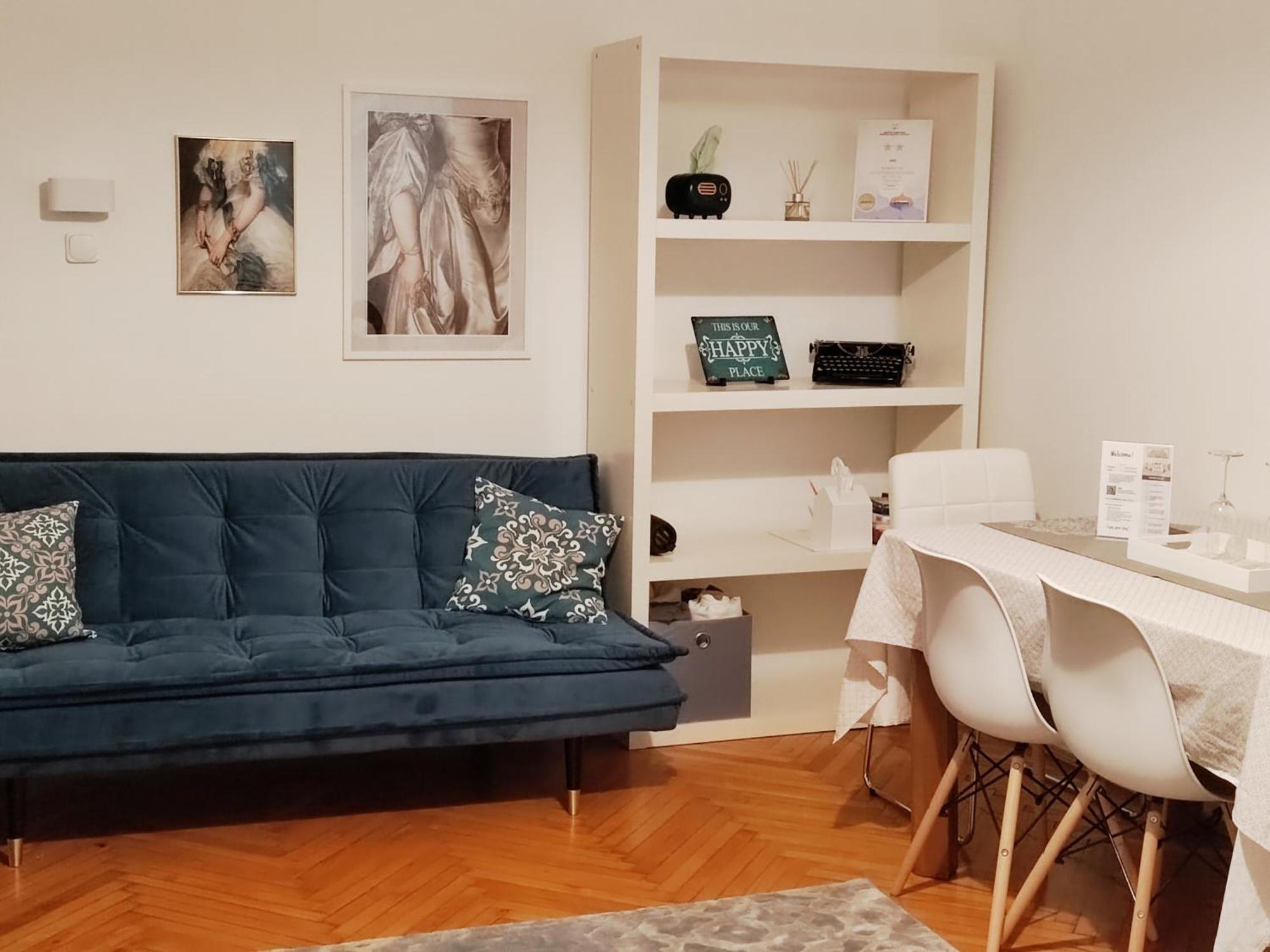 Hi!5 Spacious Palotanegyed Appartement