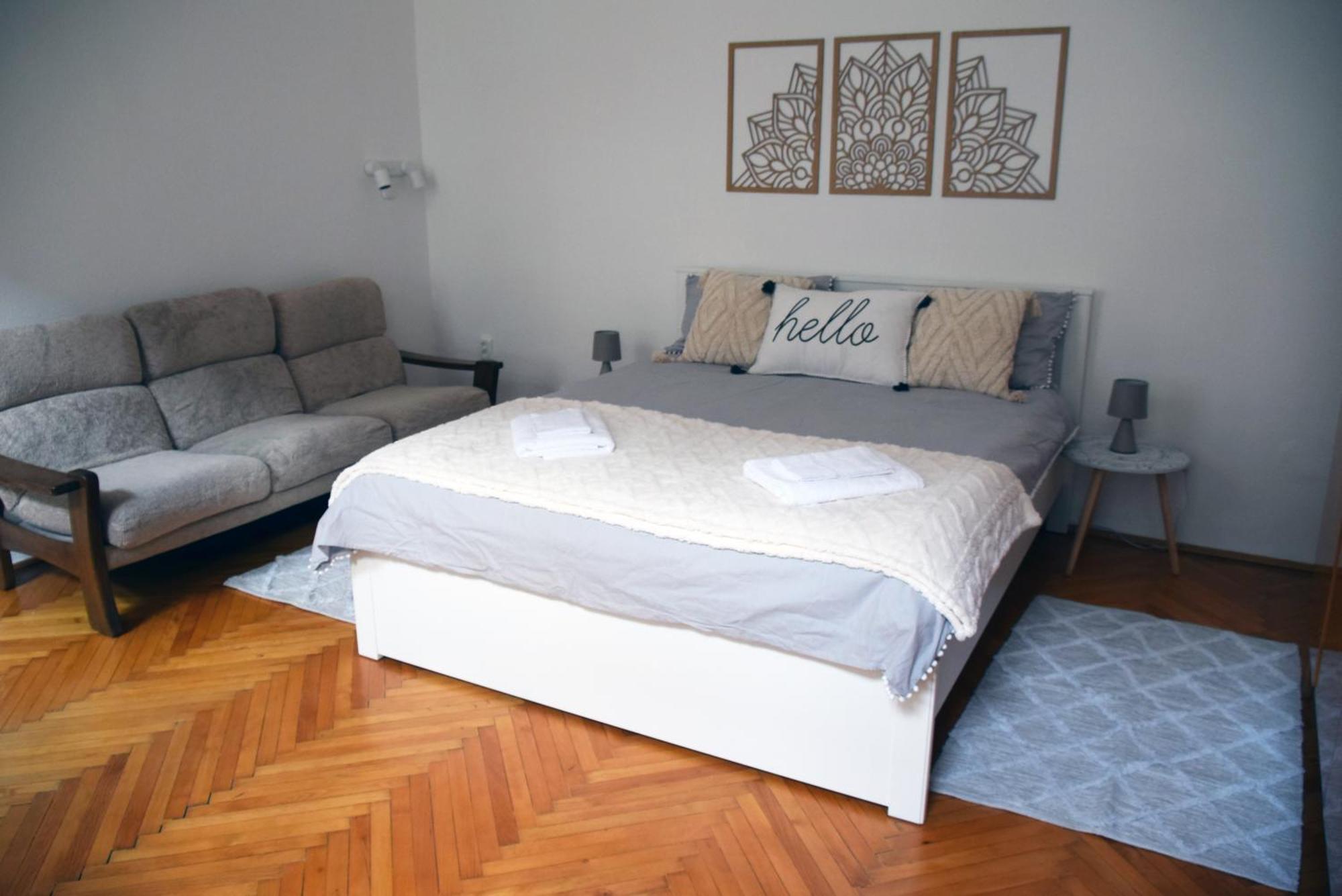 Appartement Hi!5 Spacious Palotanegyed *
